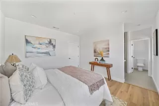 Photo #5: IV25237484 Listing 