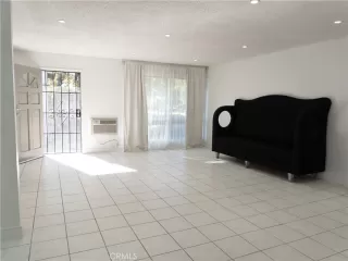 Photo #2: IV25264433 Listing 