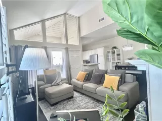 Photo #2: IV26011832 Listing 