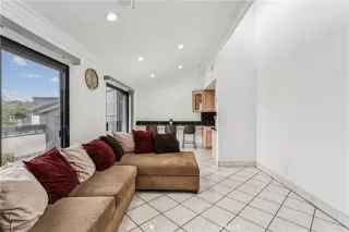 Photo #3: IV26032974 Listing 