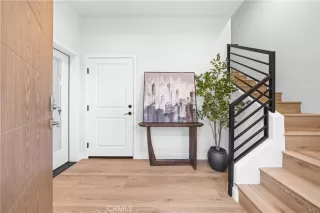 Photo #5: IV26038788 Listing