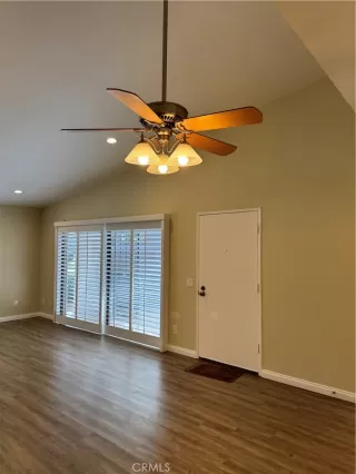 Photo #3: IV26039002 Listing