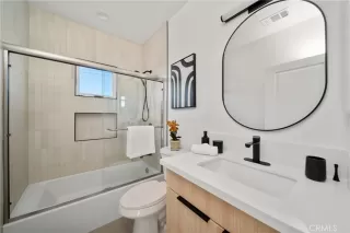 Photo #6: IV26043755 Listing 