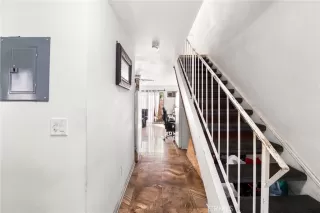 Photo #3: IV26052579 Listing 