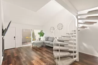 Photo #6: IV26067314 Listing 