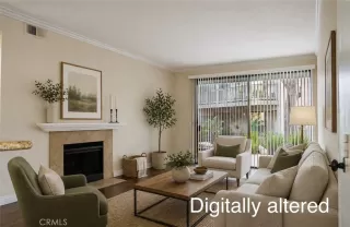 Browse active condo listings in LAKESIDE I