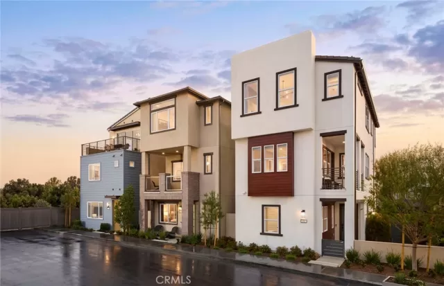 MLS: IV26109090 Condo For Sale