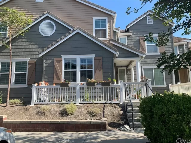 MLS: LG22228752 Condo For Sale