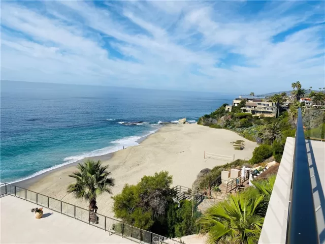 MLS: LG22234645 Condo For Sale