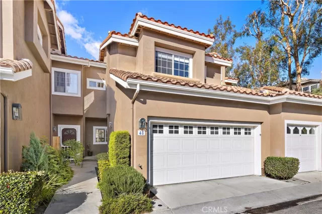 MLS: LG22254881 Condo For Sale