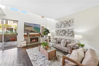 Photo #4: LG22254881 Listing