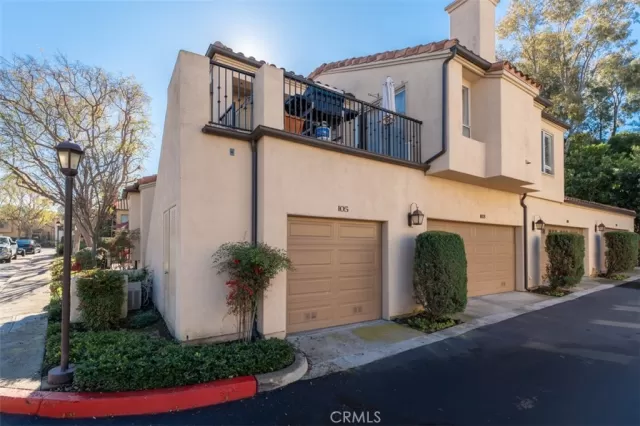 MLS: LG22256707 Condo For Sale