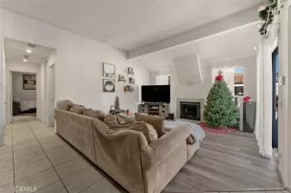 Photo #6: LG22256707 Listing 