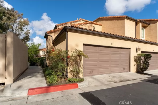 MLS: LG23001683 Condo For Sale