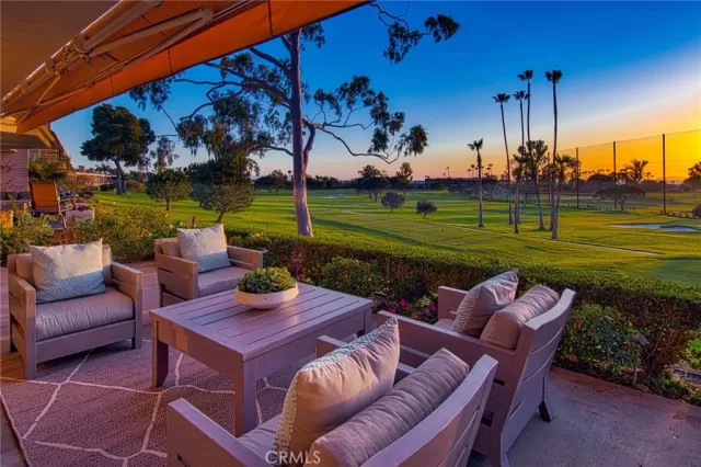 MLS: LG23008787 Condo For Sale