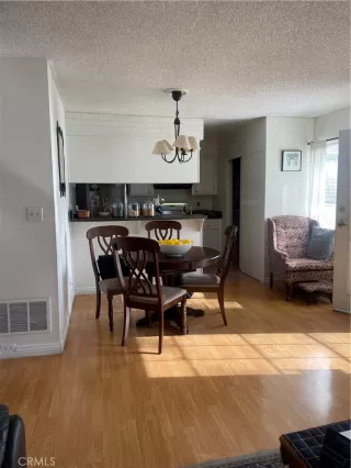 Photo #3: LG23024072 Listing 