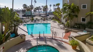 Photo #6: LG23027621 Listing