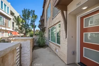 Photo #2: LG23032402 Listing 