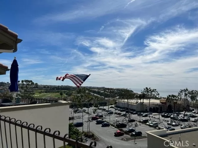 MLS: LG23032580 Condo For Sale