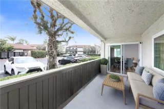 Photo #5: LG23033056 Listing 