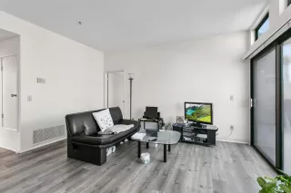 Photo #4: LG23038865 Listing 