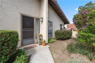 Photo #4: LG23041805 Listing