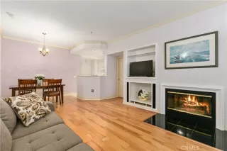 Photo #4: LG23043387 Listing 