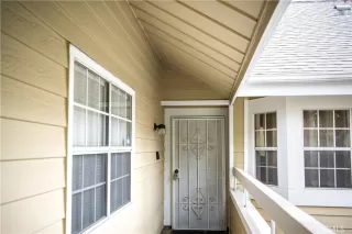 Photo #3: LG23053237 Listing