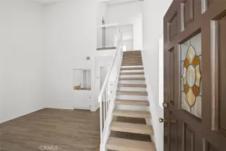 Photo #4: LG23056285 Listing