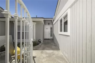 Photo #2: LG23056321 Listing 