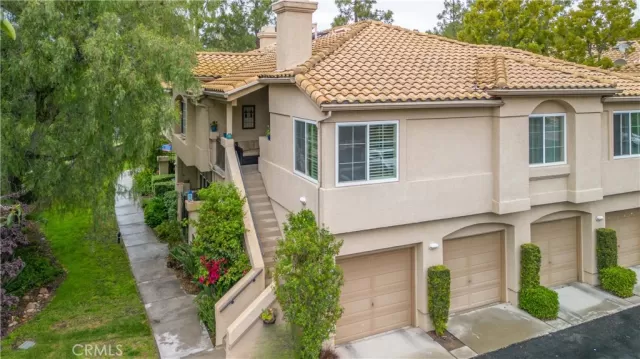 MLS: LG23064001 Condo For Sale