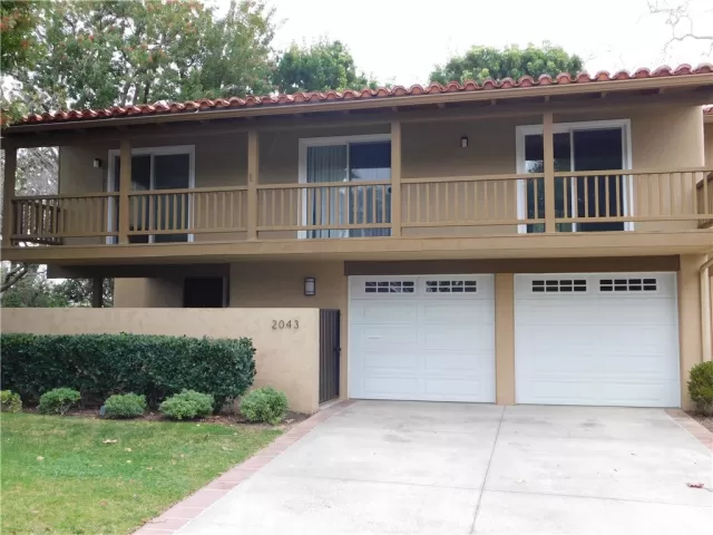 MLS: LG23071744 Condo For Sale