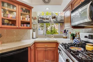 Photo #6: LG23077632 Listing 