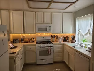 Photo #3: LG23086239 Listing