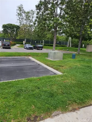 Photo #5: LG23086239 Listing