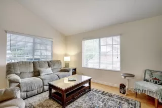 Photo #5: LG23086916 Listing