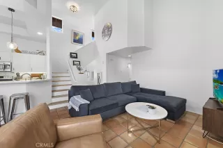 Photo #3: LG23091803 Listing 