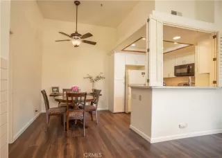 Photo #4: LG23103737 Listing