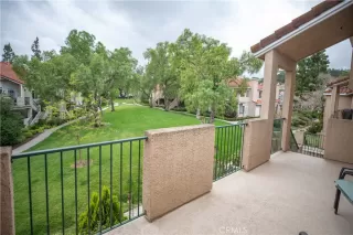 Photo #6: LG23103737 Listing