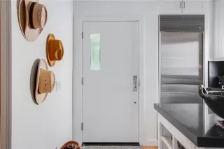 Photo #3: LG23110673 Listing