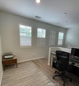 Photo #5: LG23111028 Listing