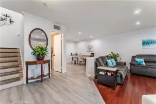 Photo #4: LG23111786 Listing