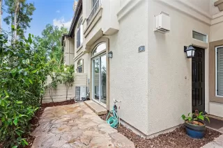 Photo #2: LG23120658 Listing 