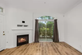 Photo #5: LG23120658 Listing 