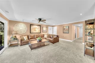 Photo #5: LG23122243 Listing