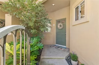 Photo #3: LG23139280 Listing 