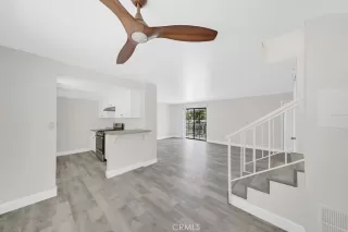 Photo #5: LG23141443 Listing