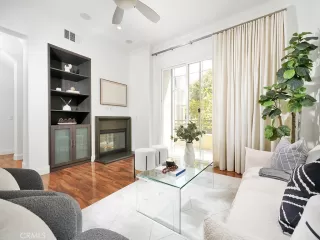 Photo #2: LG23144024 Listing 