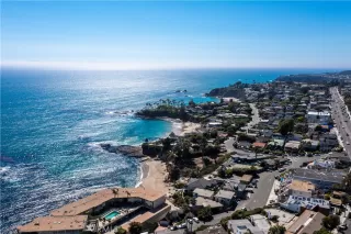 Photo #4: LG23156207 Listing 