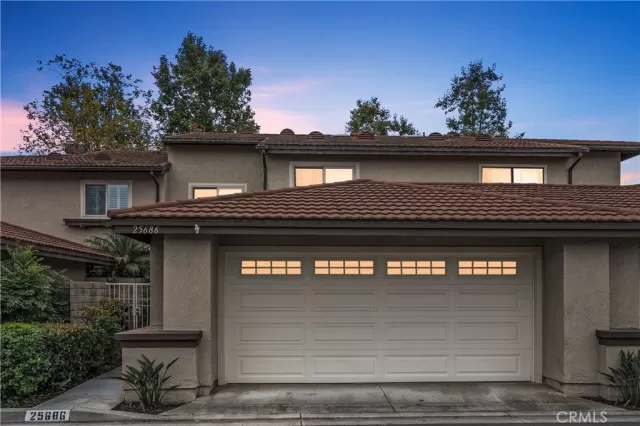 MLS: LG23162749 Condo For Sale